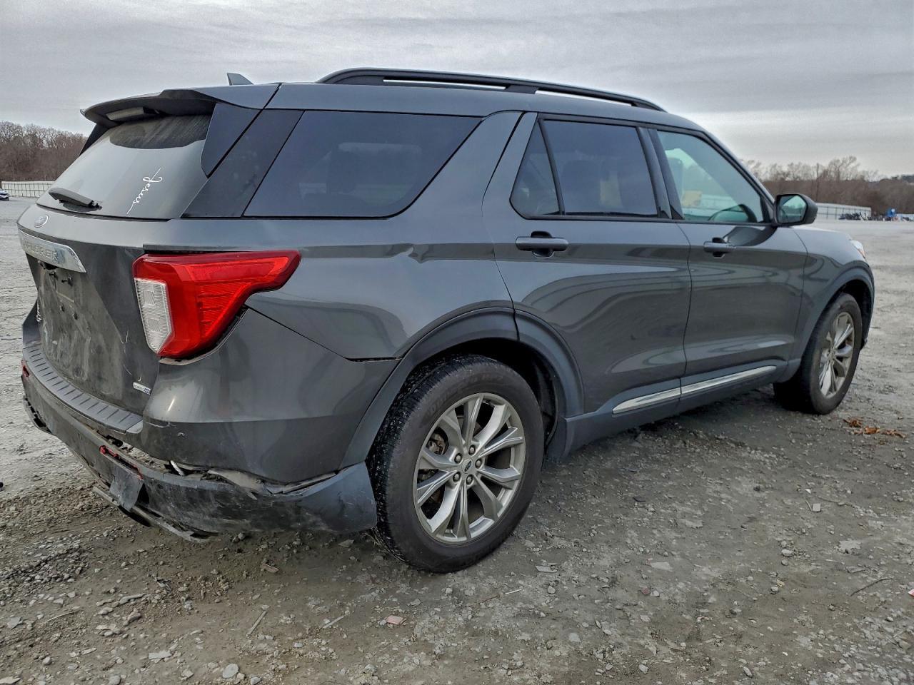 2020 Ford Explorer Xlt - Фото 3