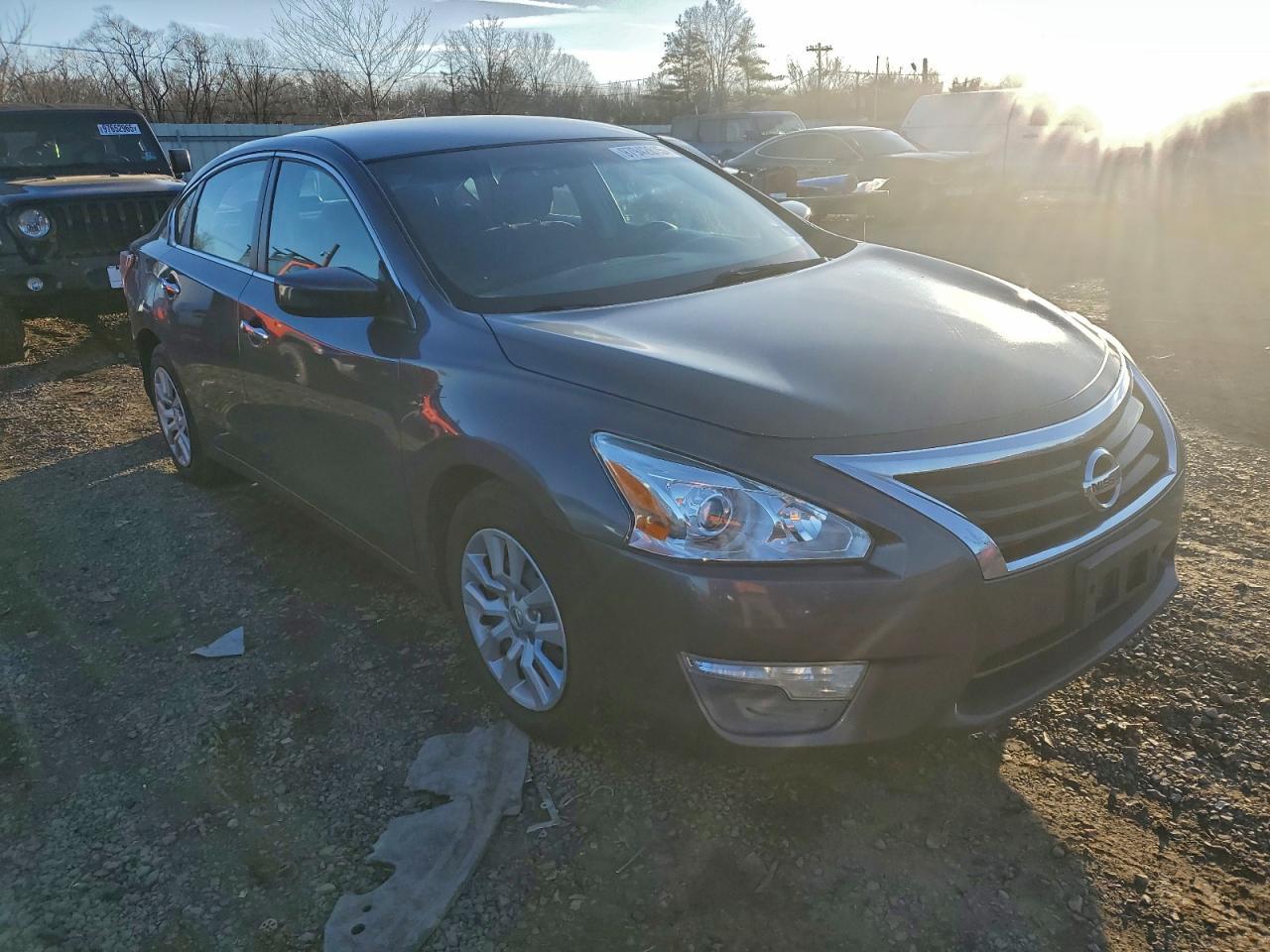 2013 Nissan Altima 2.5 - Фото 4