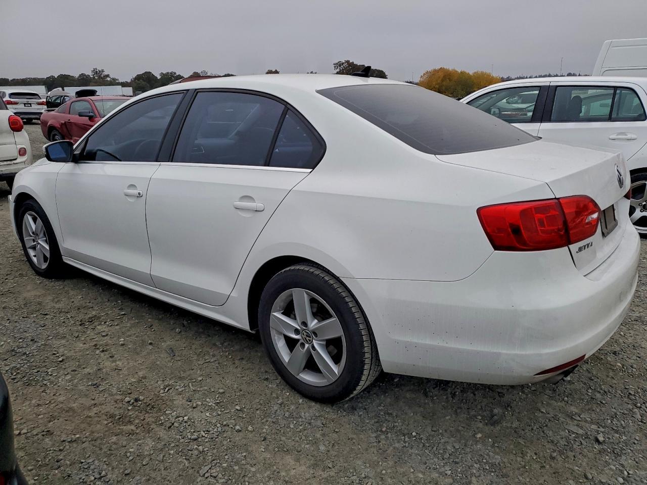 2013 Volkswagen Jetta Tdi - Фото 2