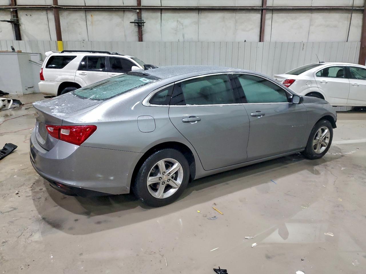 2023 Chevrolet Malibu Ls - Image 3