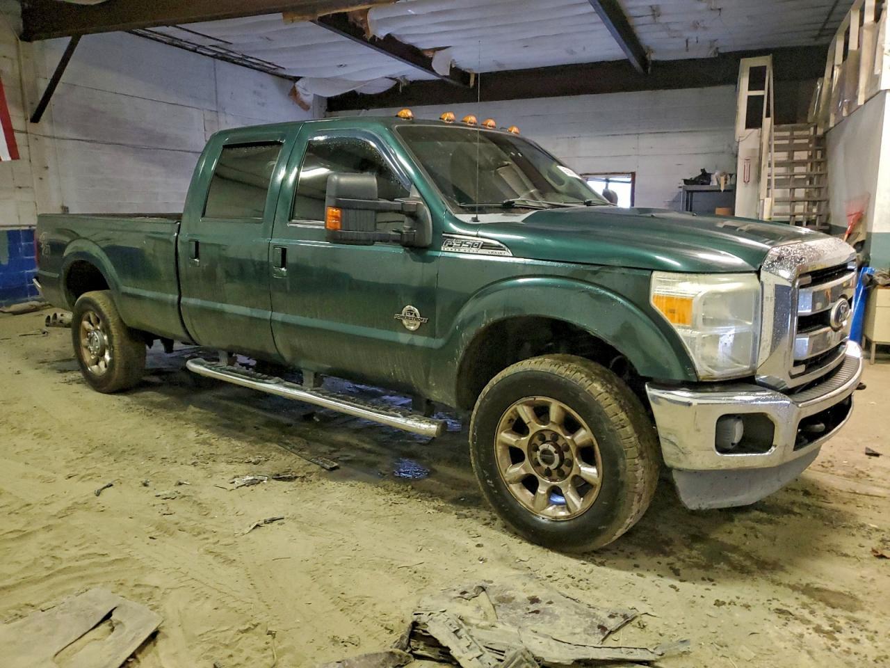 2011 Ford F350 Super Duty - Фото 4