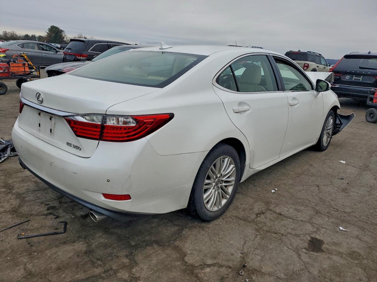 2013 Lexus Es 350 - Фото 3