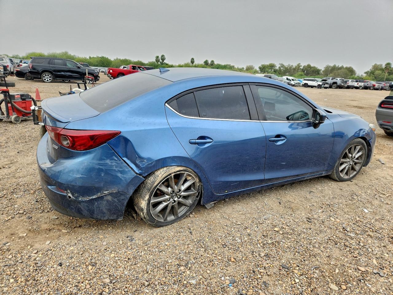 2018 Mazda 3 Touring - Фото 3