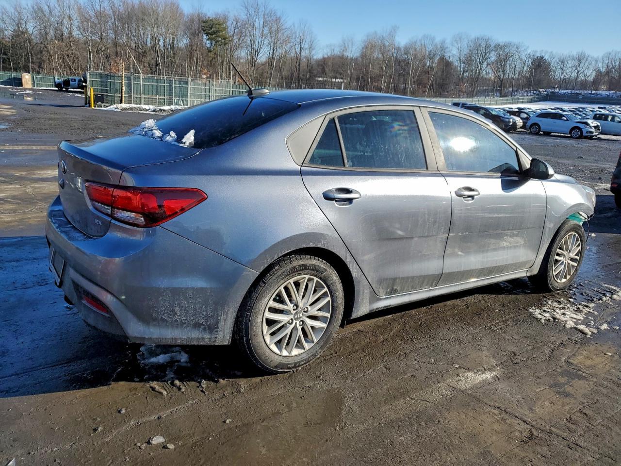 2018 Kia Rio Ex - Image 3