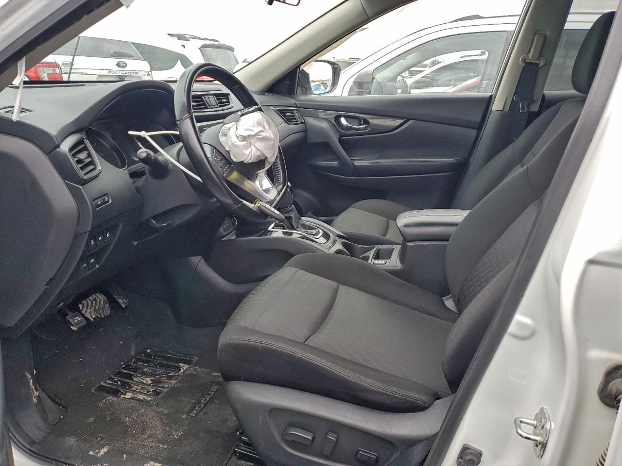 2020 Nissan Rogue S - Фото 7