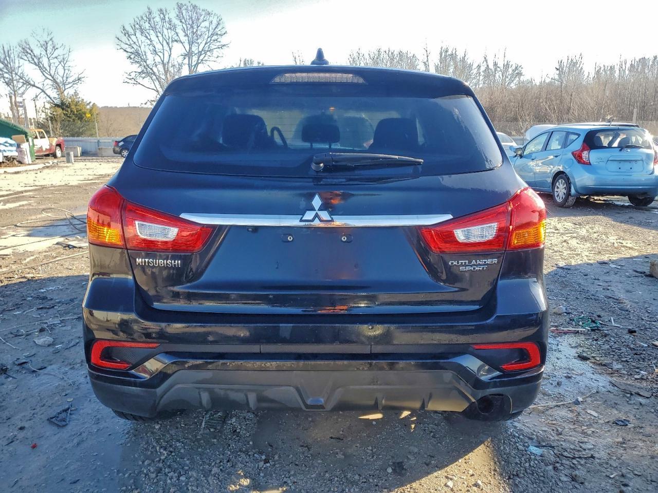 2019 Mitsubishi Outlander Sport Es - Фото 6
