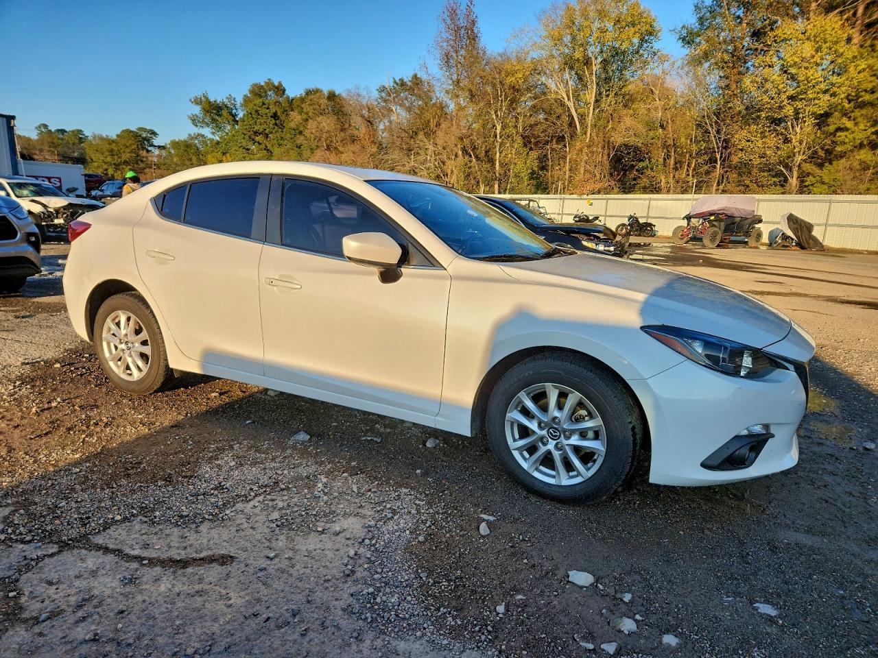 2016 Mazda 3 Grand Touring - Фото 4