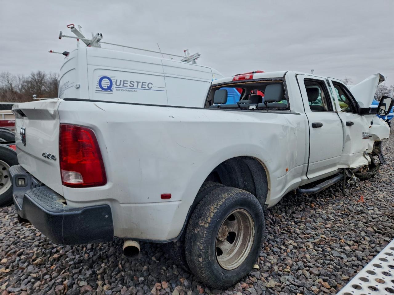 2013 Ram 3500 St - Image 3