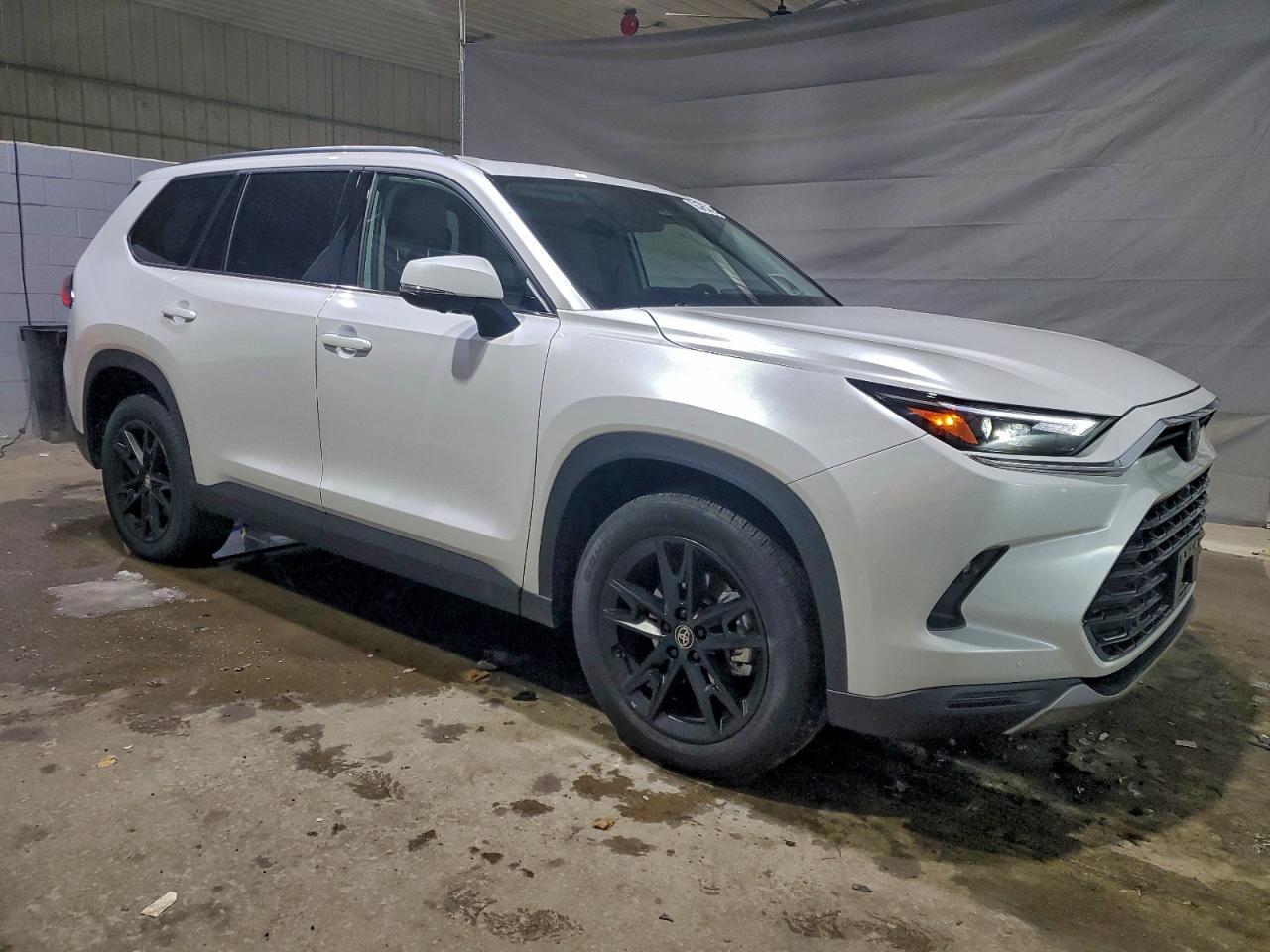 2025 Toyota Grand Highlander Platinum - Фото 4