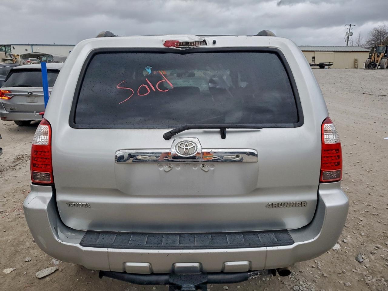 2006 Toyota 4Runner Sr5 - Image 6