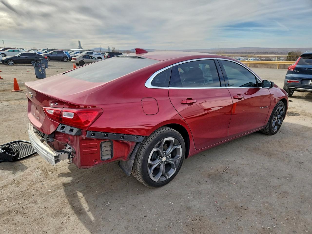 2023 Chevrolet Malibu Lt - Image 3