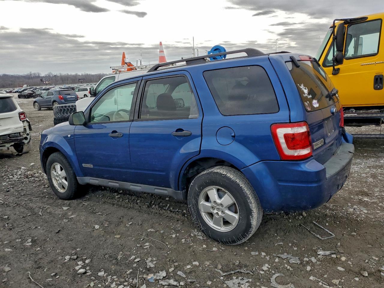 2008 Ford Escape Xlt - Фото 2