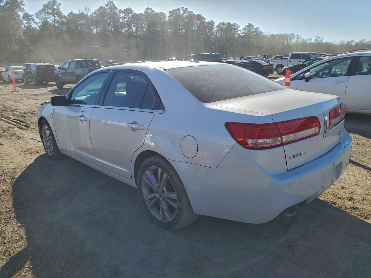 2012 Lincoln Mkz - Фото 2