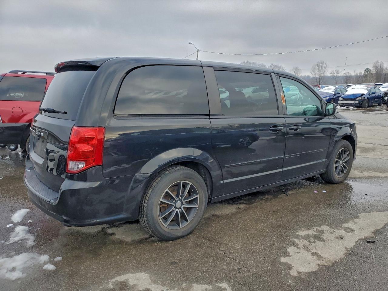 2017 Dodge Grand Caravan Se - Фото 3