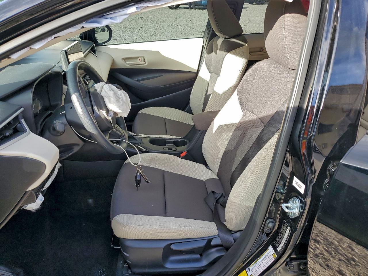 2025 Toyota Corolla Le - Фото 7