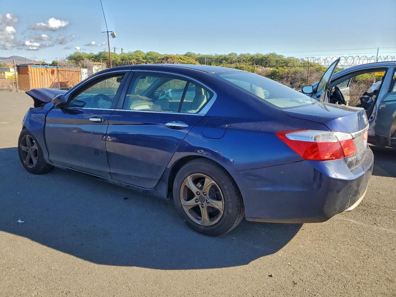 2015 Honda Accord Lx - Фото 2