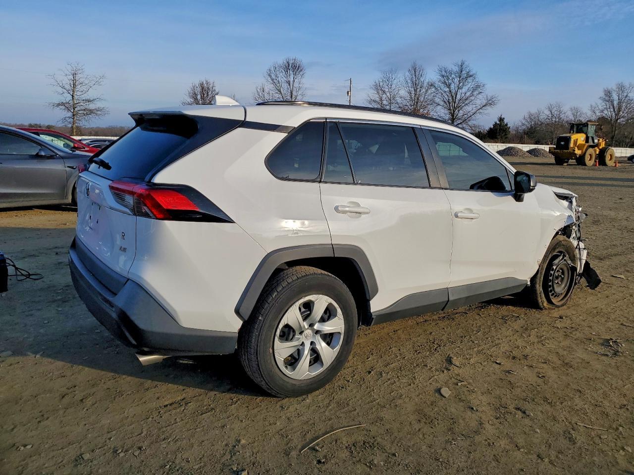 2020 Toyota Rav4 Le - Image 3