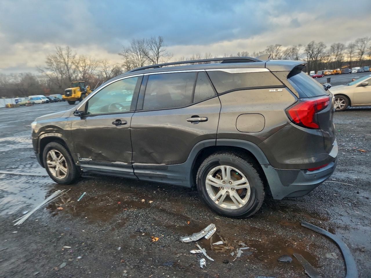 2019 GMC Terrain Sle - Фото 2