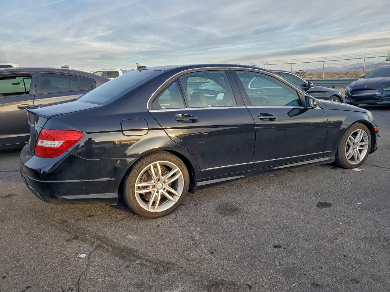 2013 Mercedes-Benz C 250 - Image 3