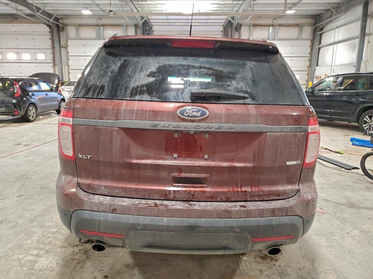 2015 Ford Explorer Xlt - Фото 6