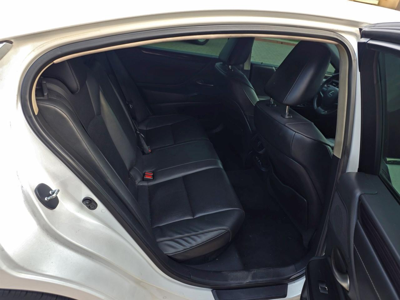 2021 Lexus Es 300H - Фото 6