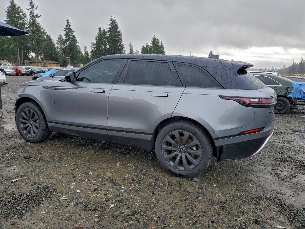 2021 Land Rover Range Rover Velar R-Dynamic S - Image 2