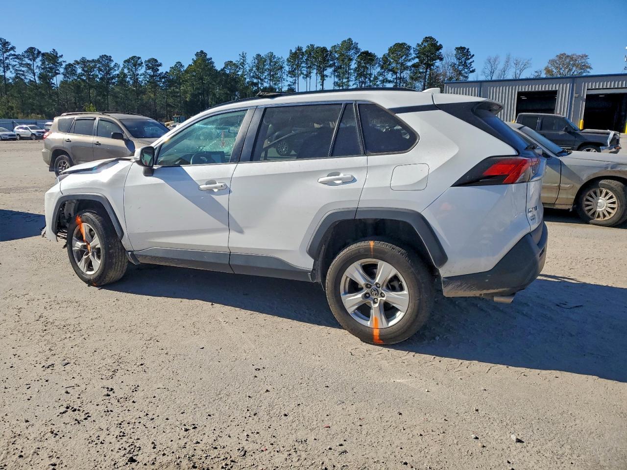 2021 Toyota Rav4 Xle - Фото 2