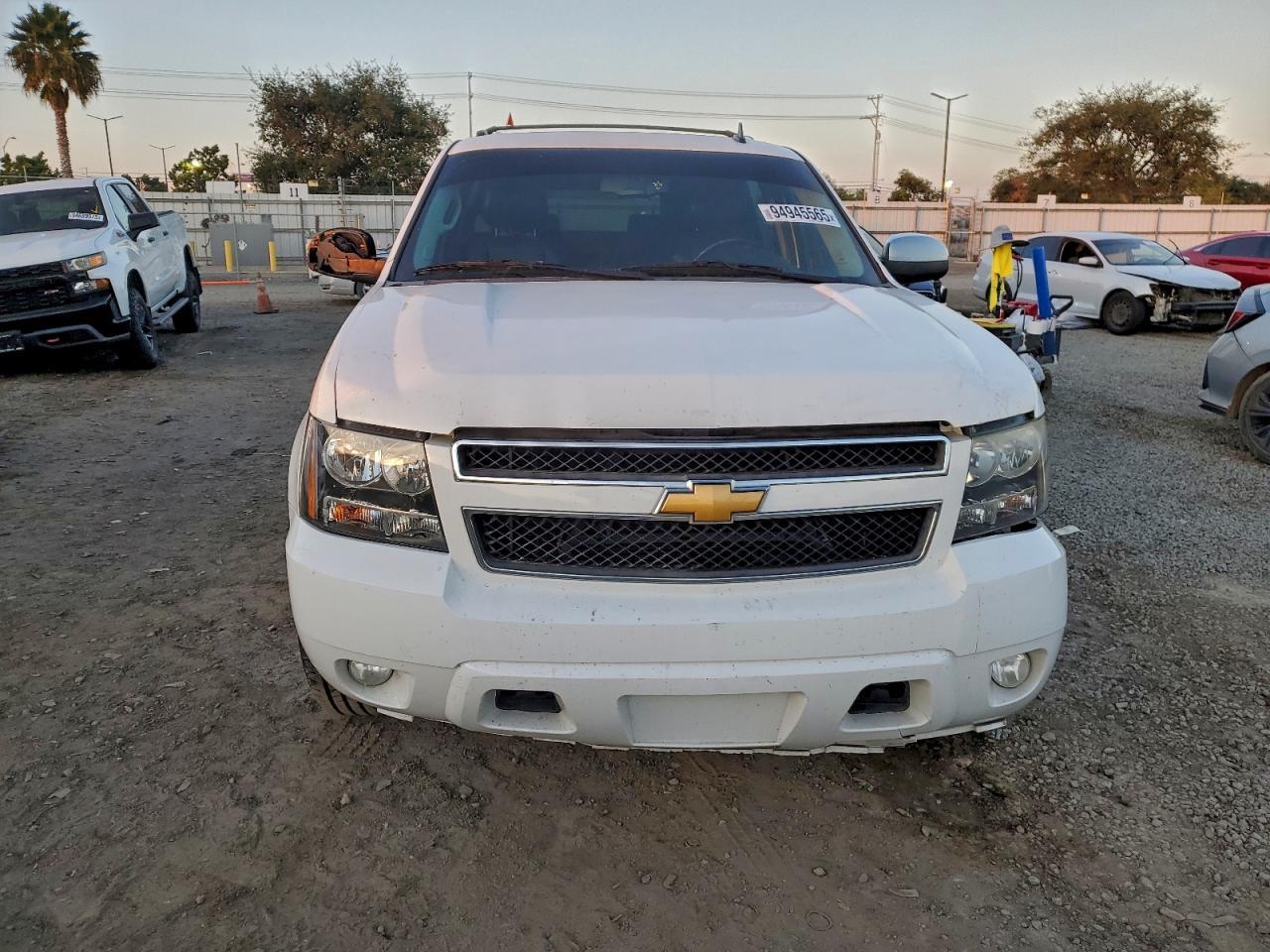 2013 Chevrolet Suburban C1500 Lt - Фото 5