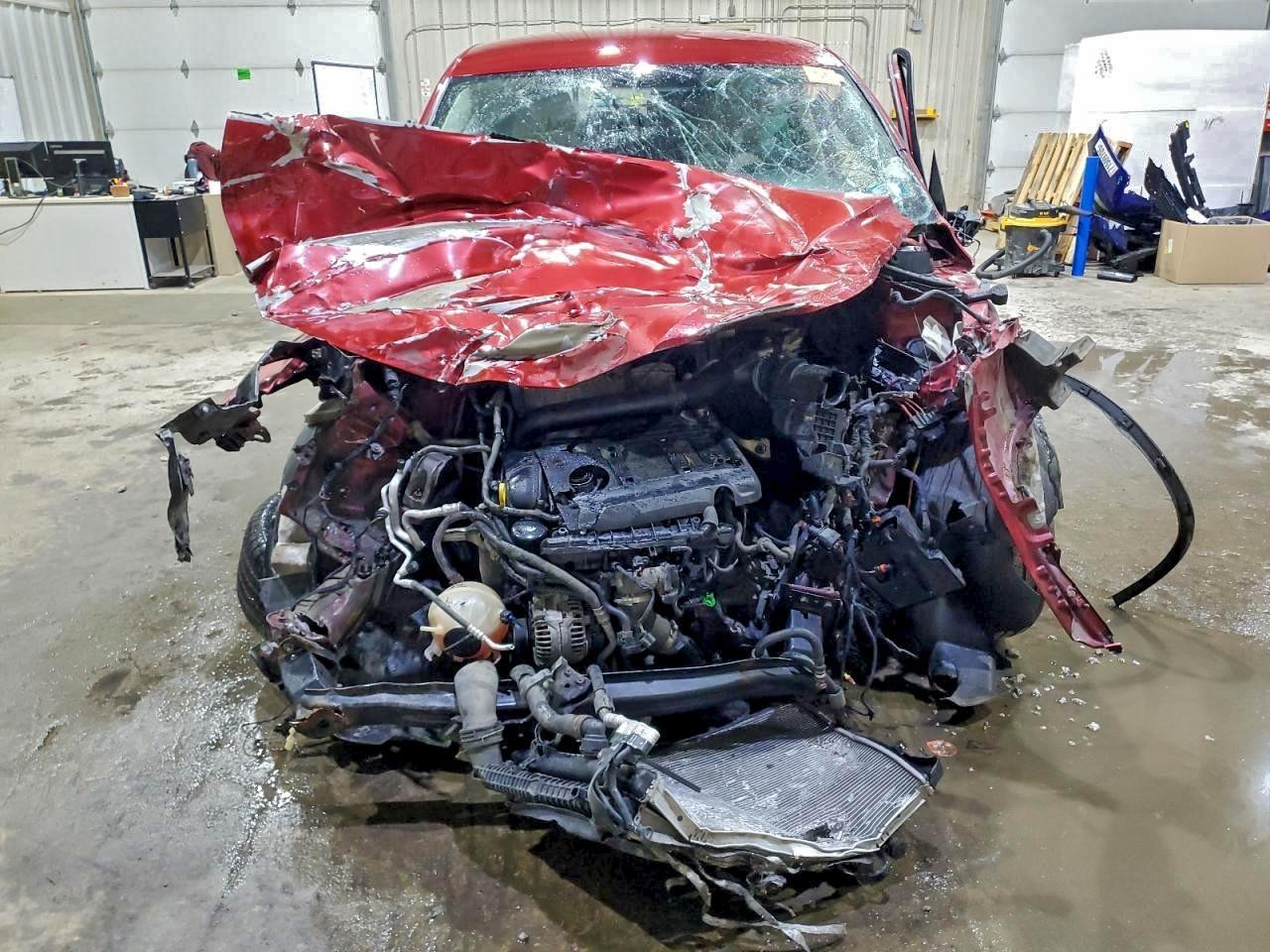 2014 Volkswagen Tiguan S - Image 5