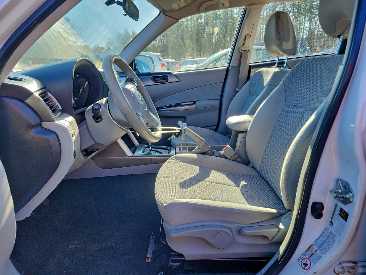 2011 Subaru Forester 2.5X - Фото 7