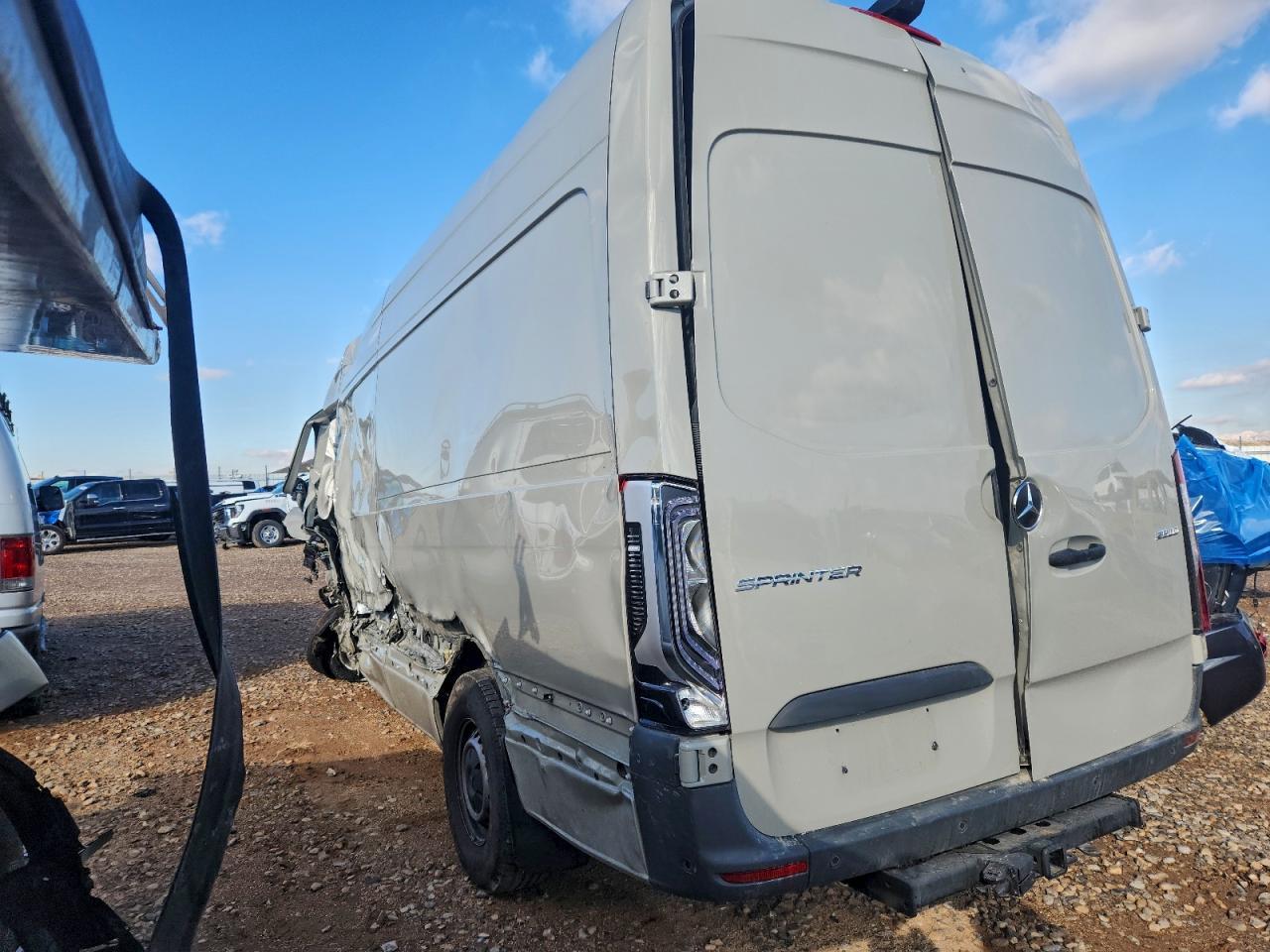2024 Mercedes-Benz Sprinter 2500 - Фото 2