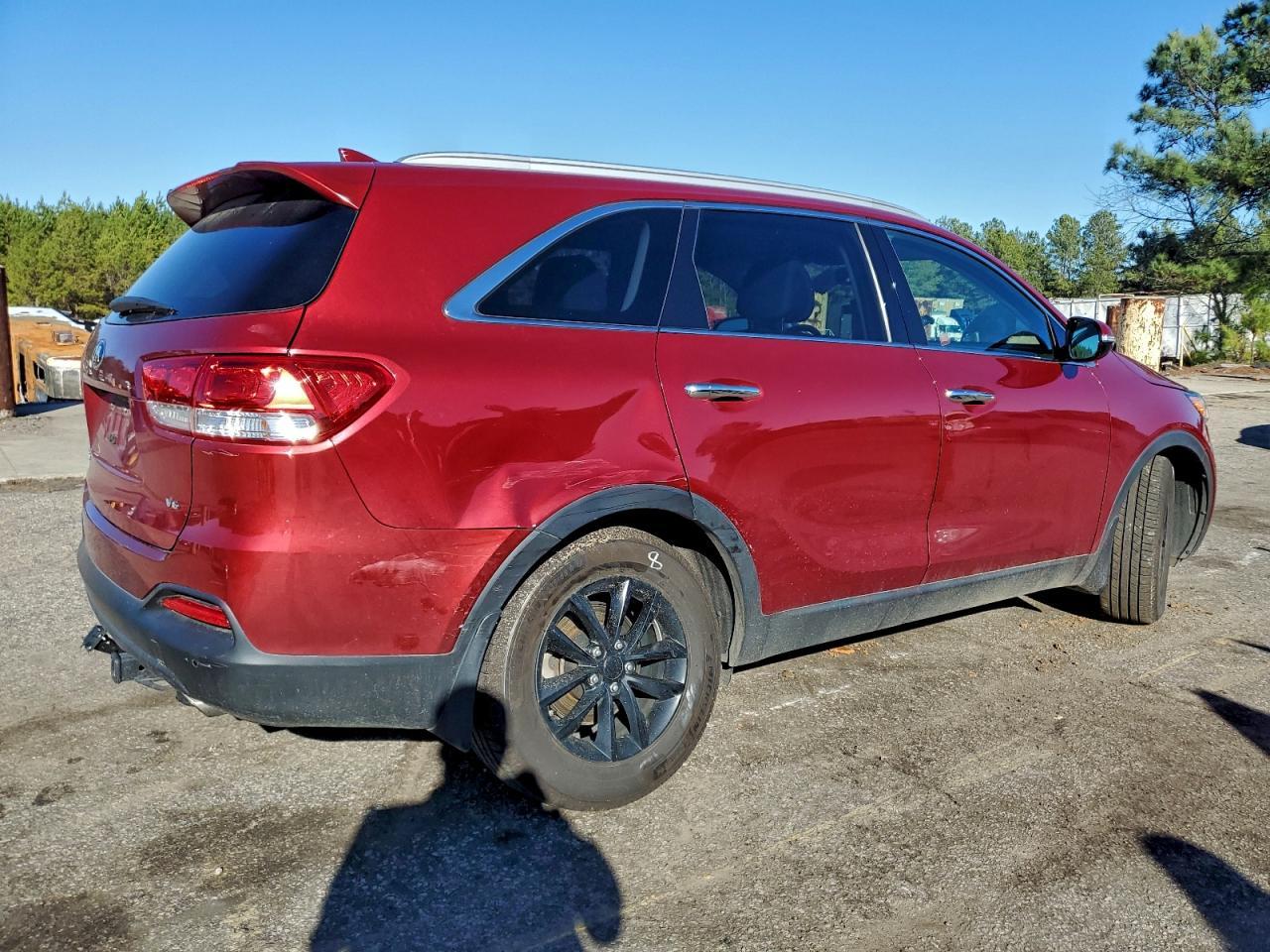 2016 Kia Sorento - Фото 3