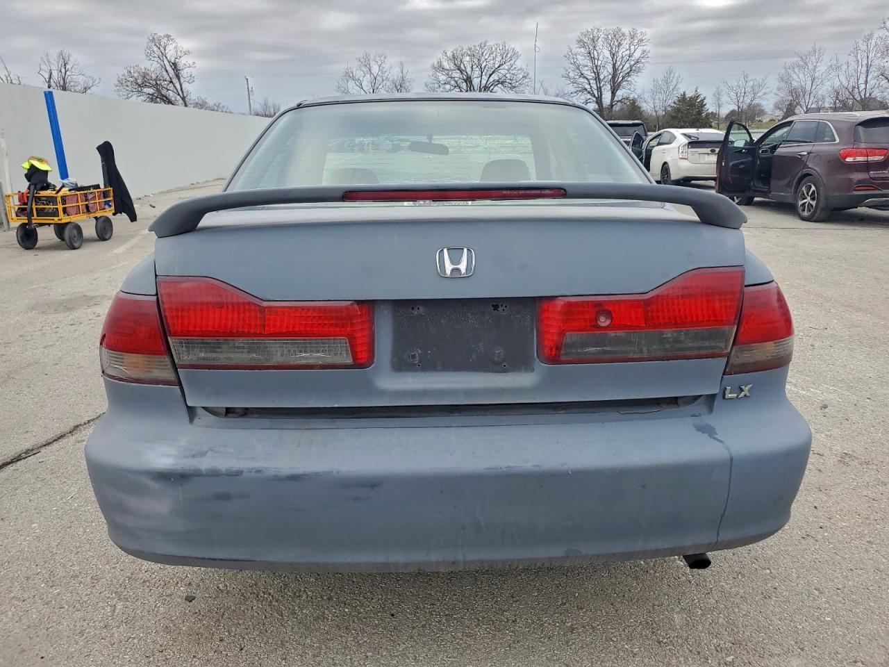 2002 Honda Accord Lx - Фото 6