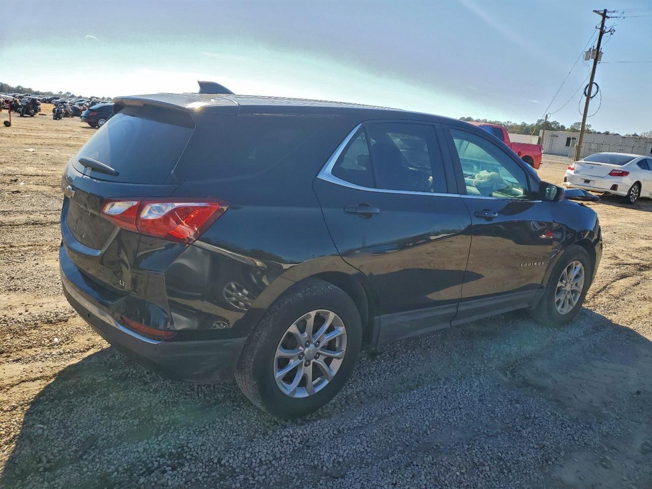 2021 Chevrolet Equinox Lt - Фото 3