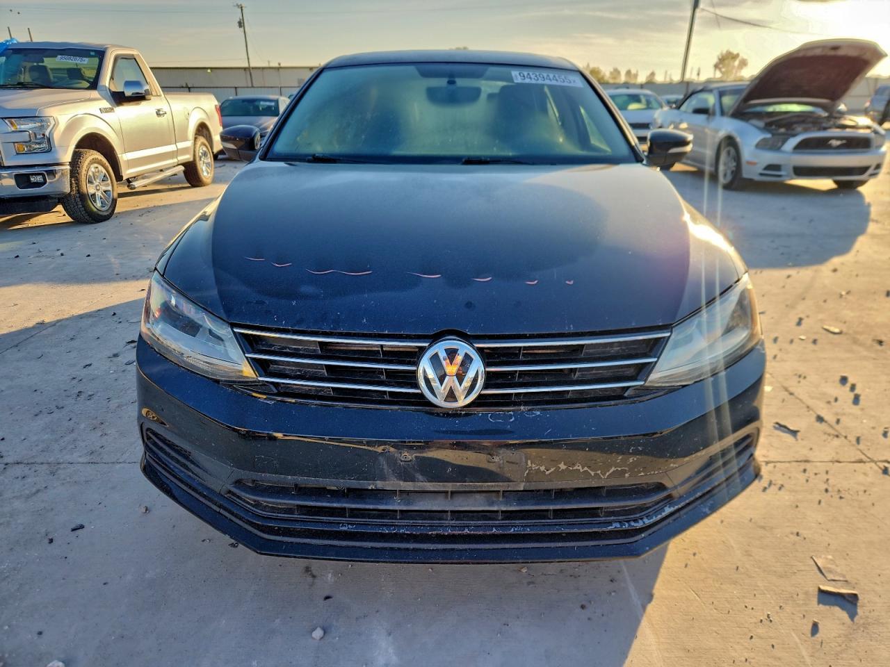 2017 Volkswagen Jetta Se - Image 5