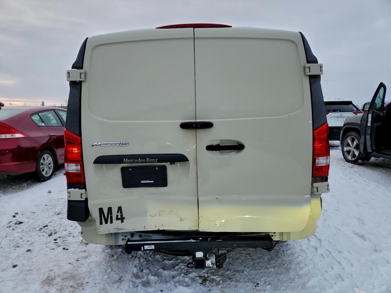 2020 Mercedes-Benz Metris - Фото 6