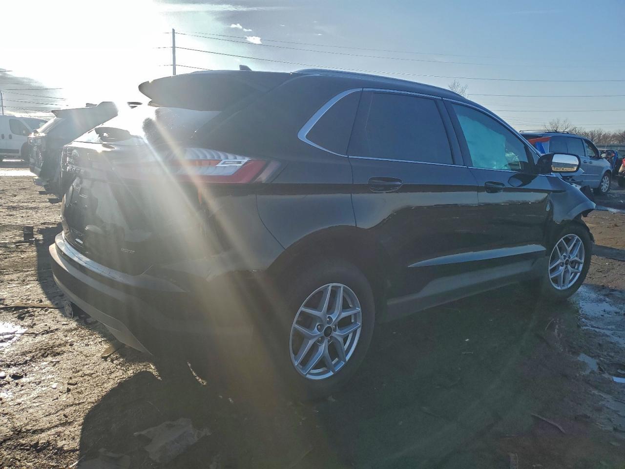 2024 Ford Edge Sel - Image 3