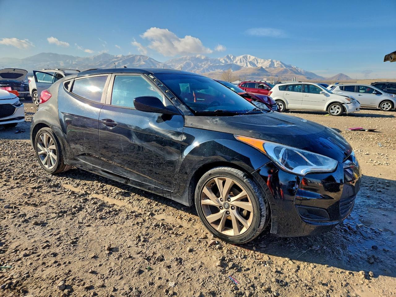 2016 Hyundai Veloster - Фото 4