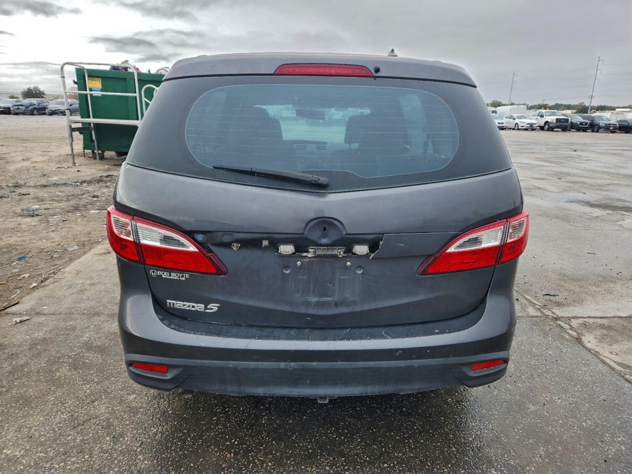 2013 Mazda 5 - Image 6