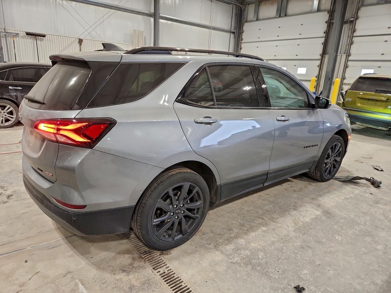 2024 Chev Equinox Rs - Image 3