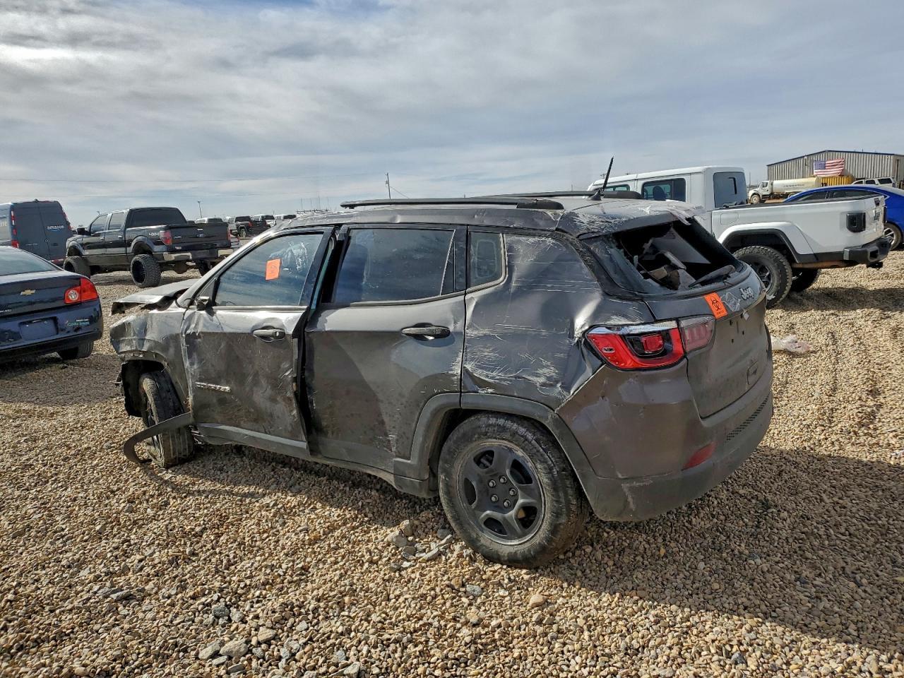 2018 Jeep Compass Sport - Фото 2