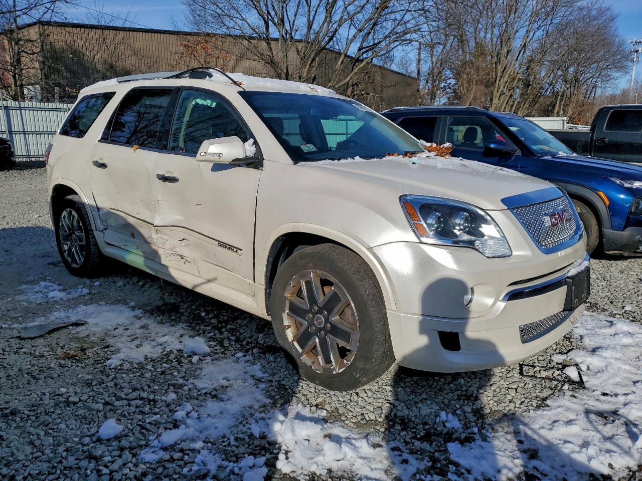 2011 GMC Acadia Denali - Фото 4