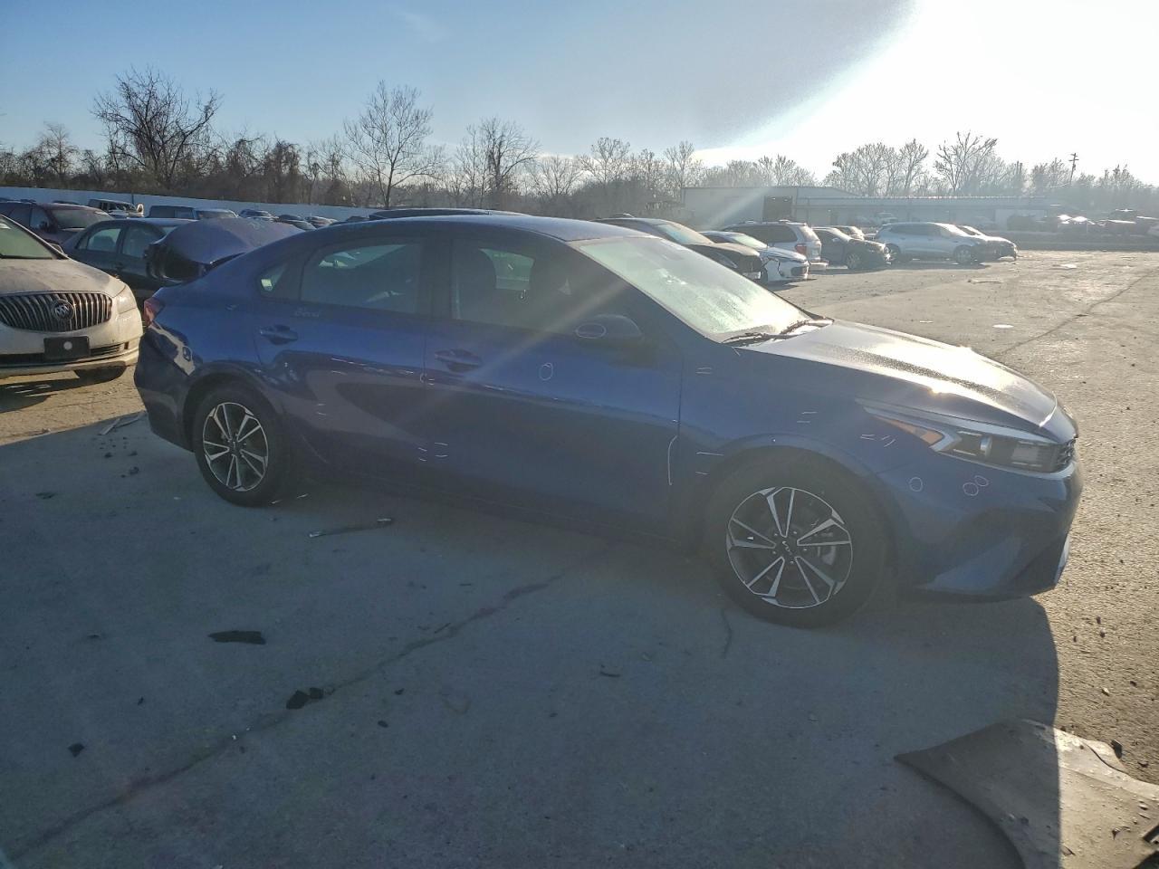 2023 Kia Forte Lx - Фото 4