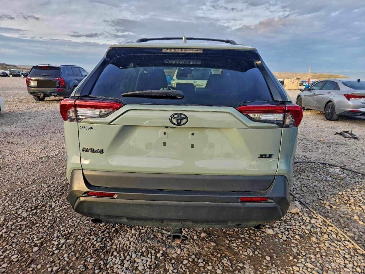 2022 Toyota Rav4 Xle Premium - Фото 6