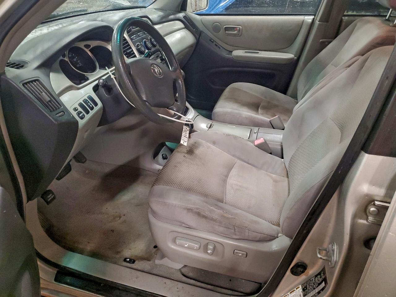 2005 Toyota Highlander Base - Image 7