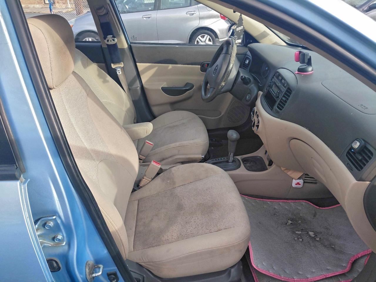 2009 Hyundai Accent Gls - Image 5
