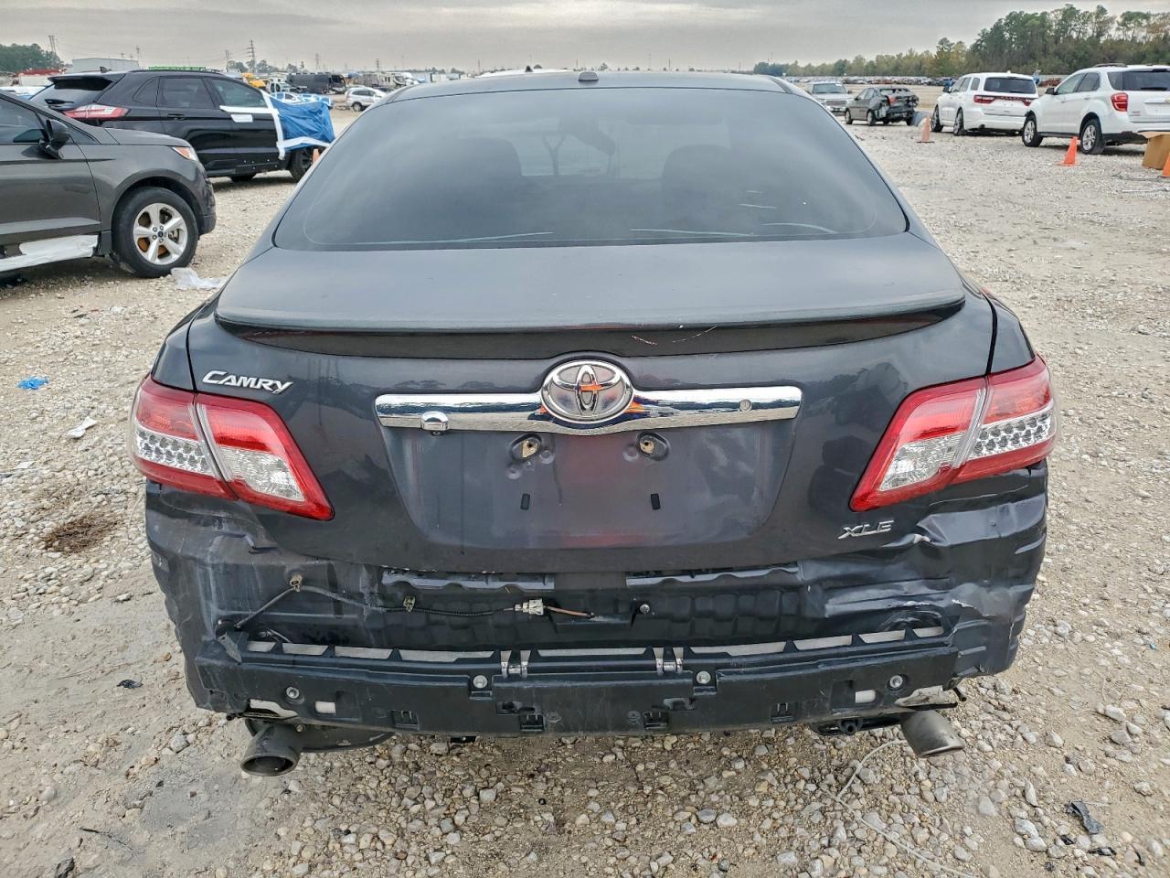 2010 Toyota Camry Se - Фото 6