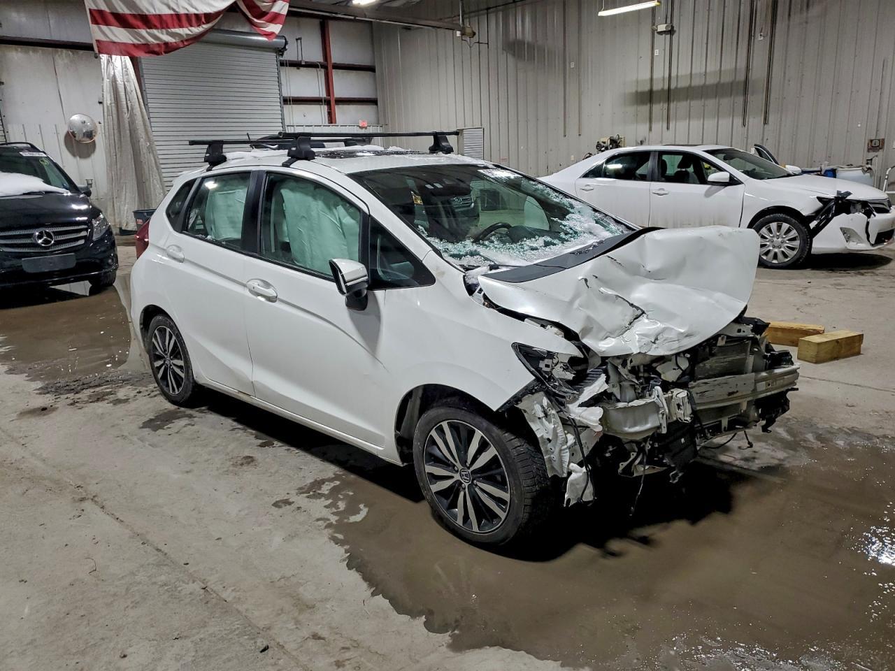 2018 Honda Fit Ex - Image 4