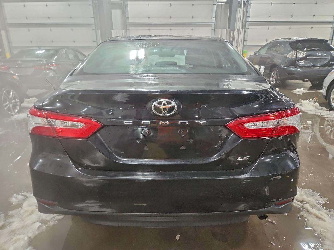 2018 Toyota Camry Le - Image 6