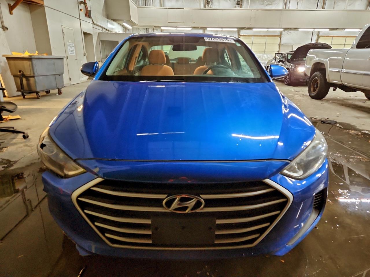 2017 Hyundai Elantra Se - Image 5